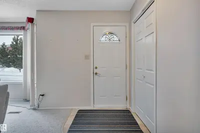 Interior photo 2 of 39 WOODSTOCK DR