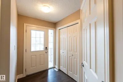 Interior photo 4 of 1118 162 ST SW