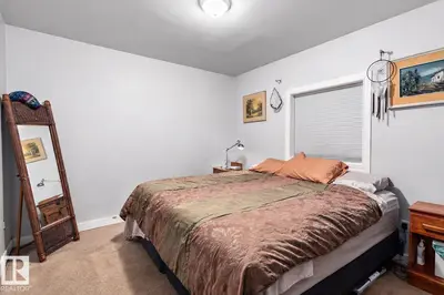Interior photo 4 of 10919 116 ST NW