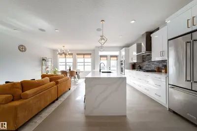 Interior photo 2 of 19 STURTZ PL