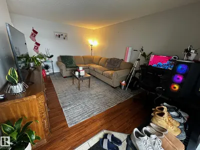 Interior photo 4 of #12 11265 31 AV NW