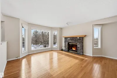 Interior photo 2 of 50247 RGE RD 232