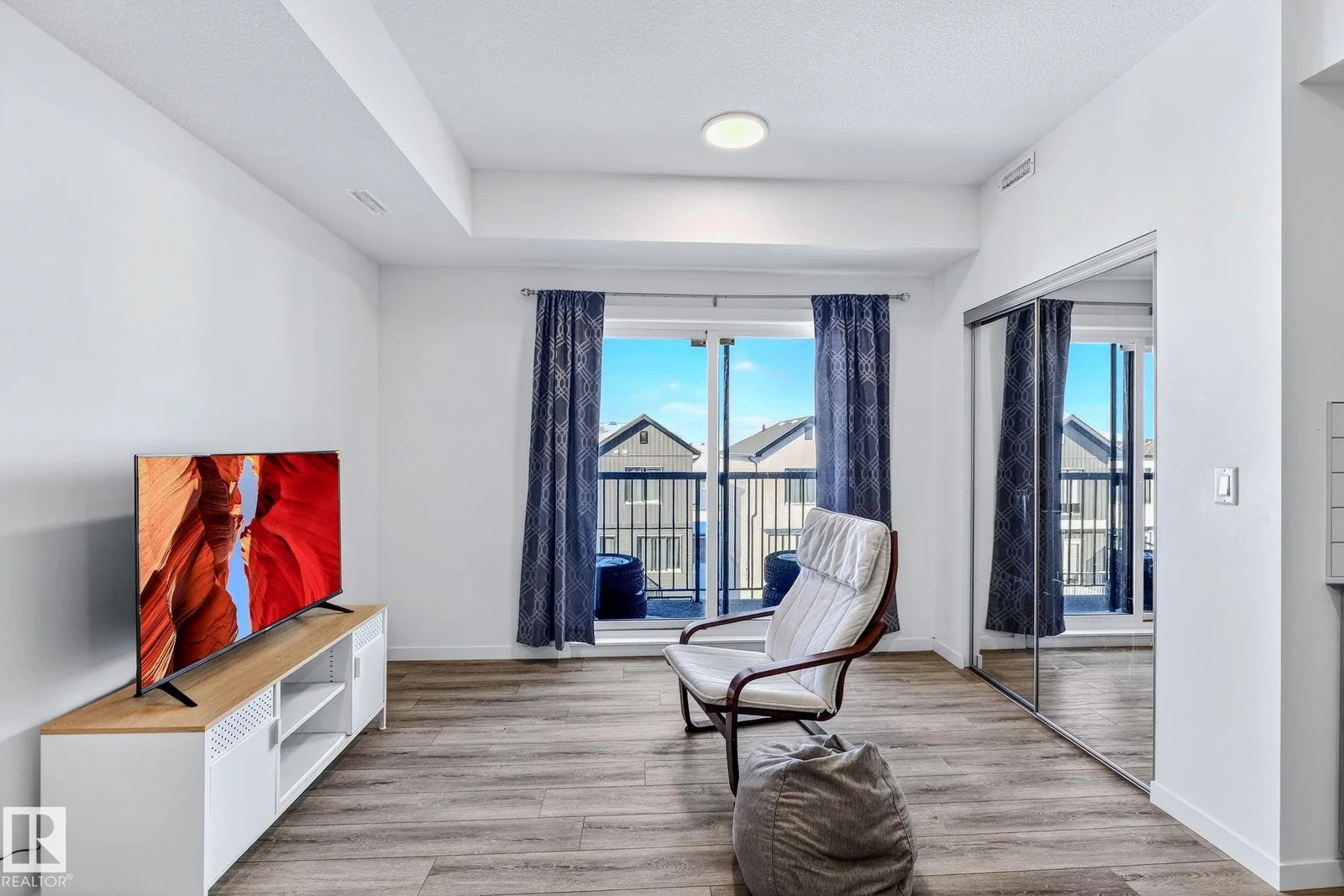 #301 864 SECORD BV NW, Edmonton - 1 bedroom Apartment for sale