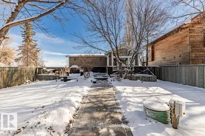 Interior photo 3 of 17 Lakeshore DR