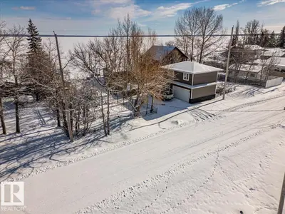 Interior photo 1 of 17 Lakeshore DR