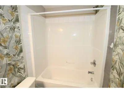 Interior photo 3 of #430 5515 7 AV SW