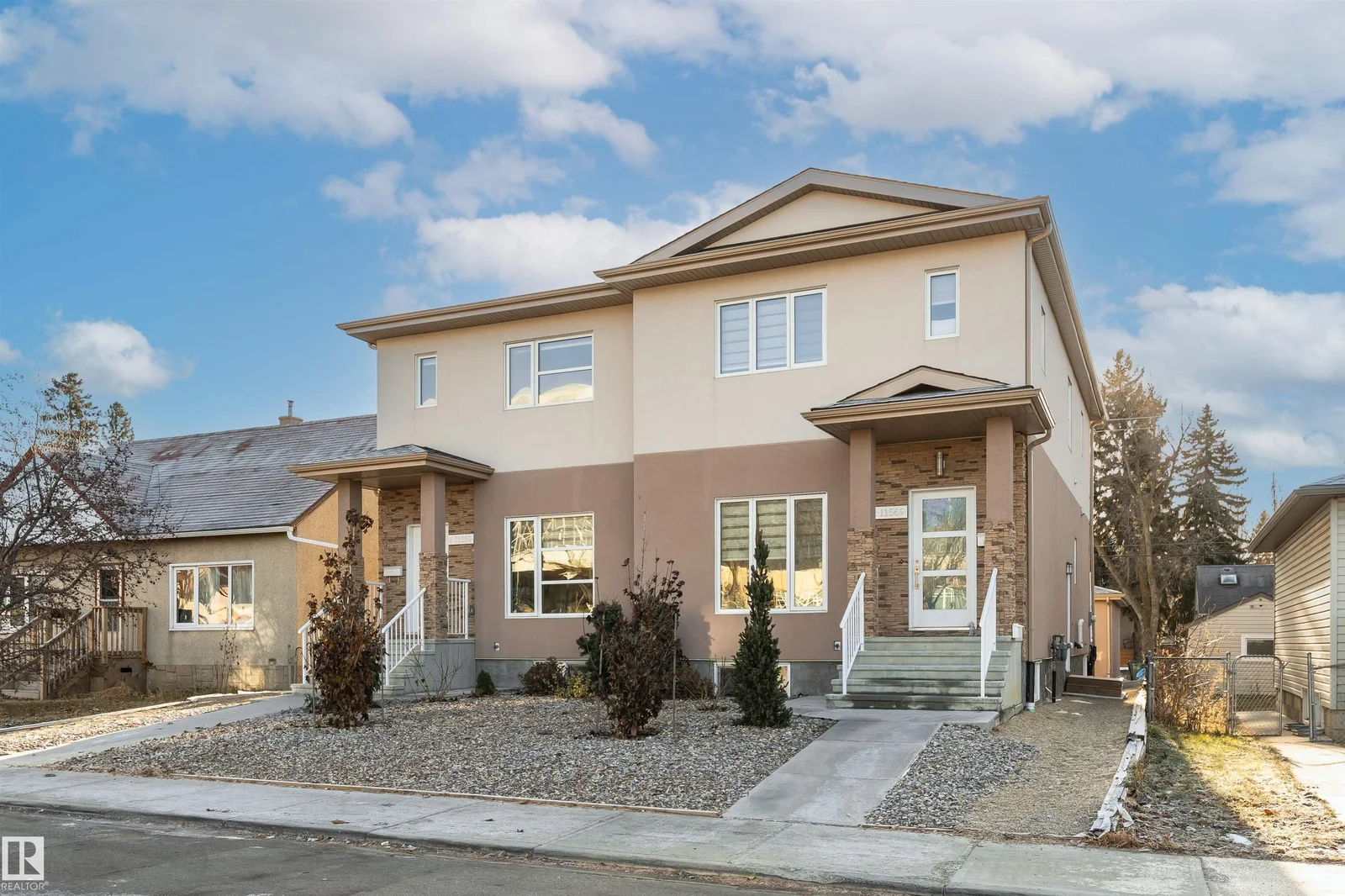#2 11569 UNIVERSITY AV NW, Edmonton - 5 bedroom Duplex for sale
