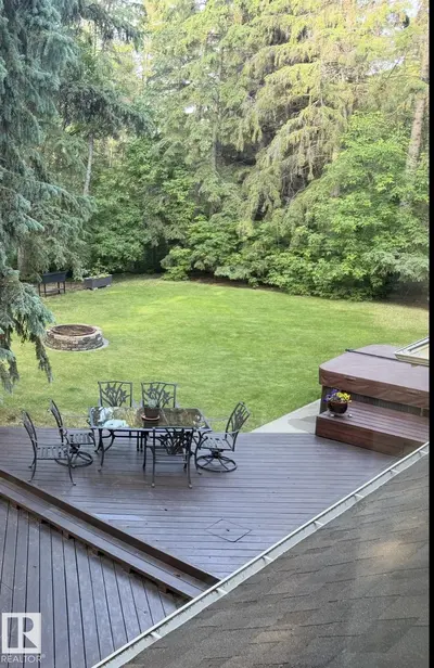 Interior photo 2 of 14 Wedgewood CR NW NW