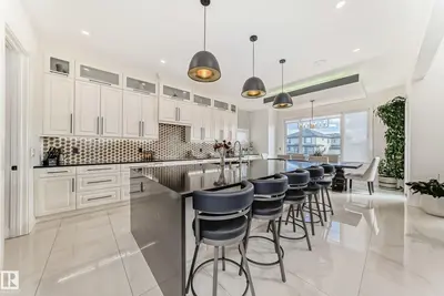 Interior photo 4 of #202 53213 RGE ROAD 261A