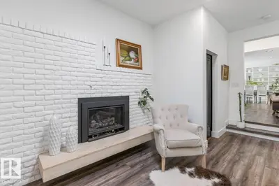 Interior photo 4 of #241 52349 RGE ROAD 233