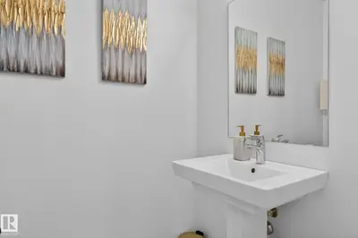 Interior photo 2 of 1091 SECORD PROMENADE PM NW