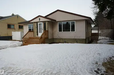 Interior photo 2 of 12235 ST ALBERT TR NW