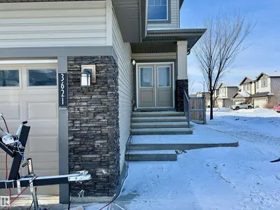 Interior photo 1 of 3621 CLAXTON PL SW