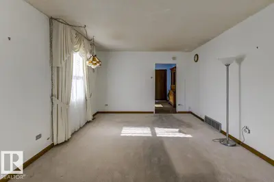 Interior photo 3 of 11222 95 ST NW