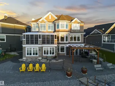 Interior photo 4 of 8948 20 AV SW