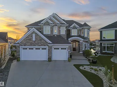 Interior photo 1 of 8948 20 AV SW