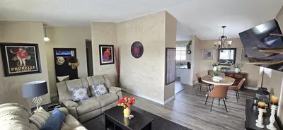 Interior photo 1 of 4410 56a AV