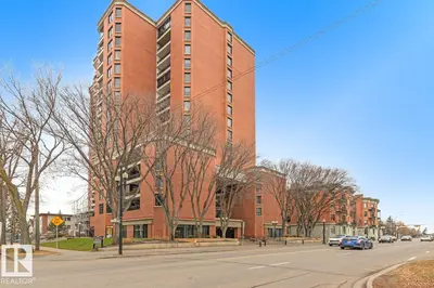 Interior photo 4 of 1503 11503 100 AV NW