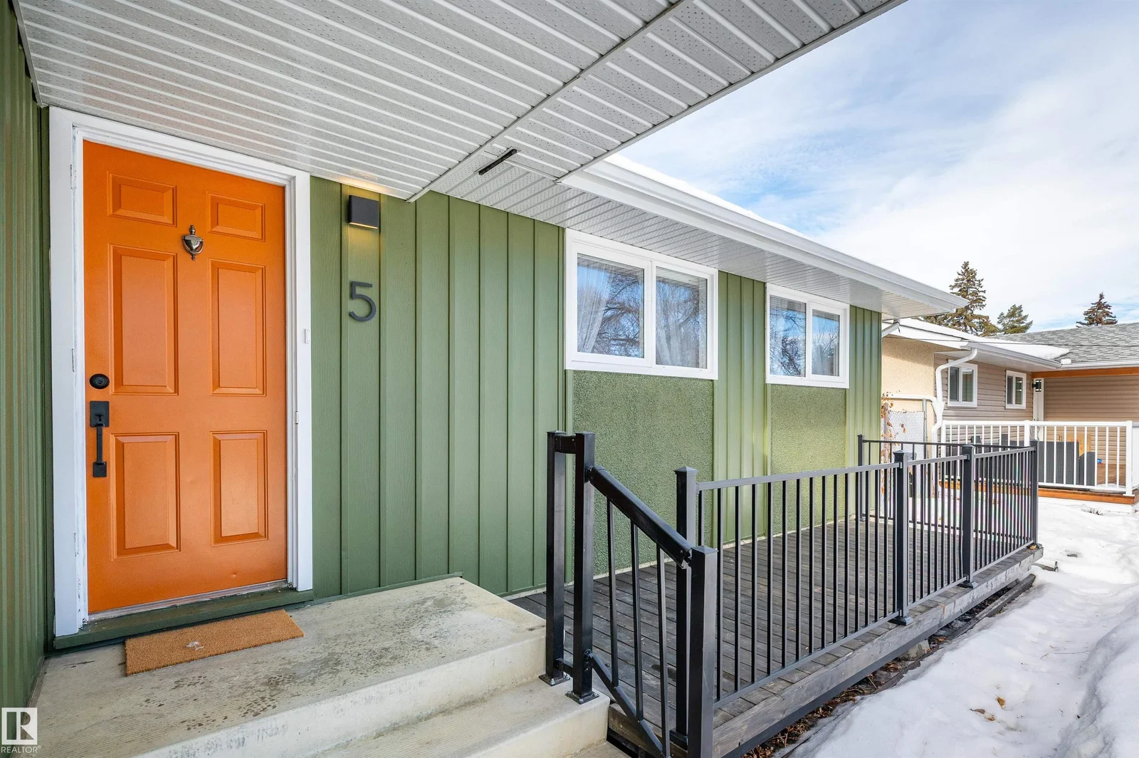 5 LAROSE DR, St. Albert - 4 bedroom Detached Single Family for sale
