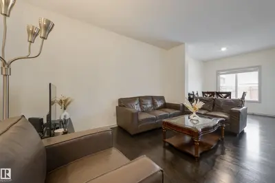 Interior photo 3 of 1717 DUMONT CR SW