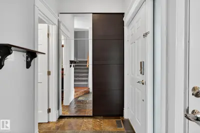 Interior photo 2 of 146 CALLINGWOOD PL NW