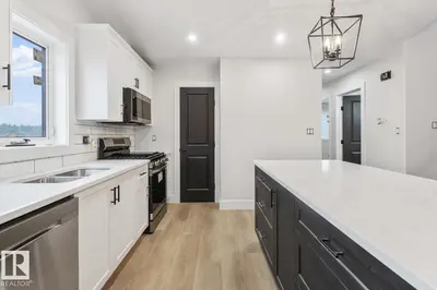 Interior photo 4 of 1410 Wildrye CR