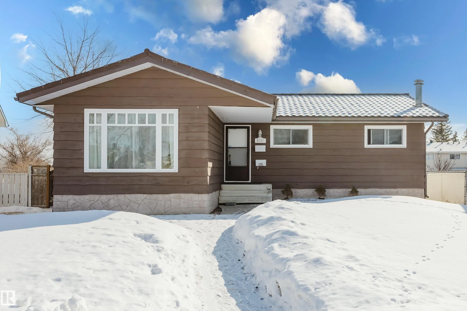 6707 149A AV NW, Edmonton - 6 bedroom Detached Single Family for sale