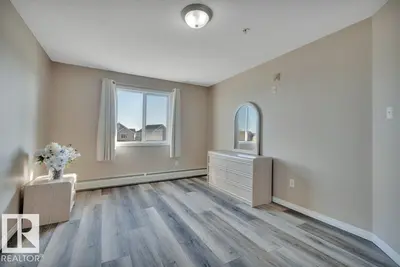Interior photo 4 of #314 111 EDWARDS DR SW
