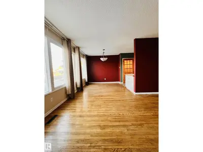 Interior photo 3 of 11459 51 AV NW