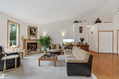 Interior photo 3 of 47231B Township Road 612