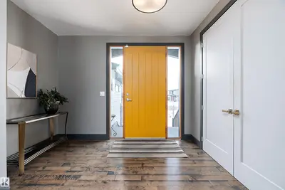 Interior photo 4 of 2508 59 AV NE