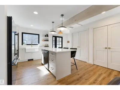 Interior photo 4 of #9 2307 TWP ROAD 522