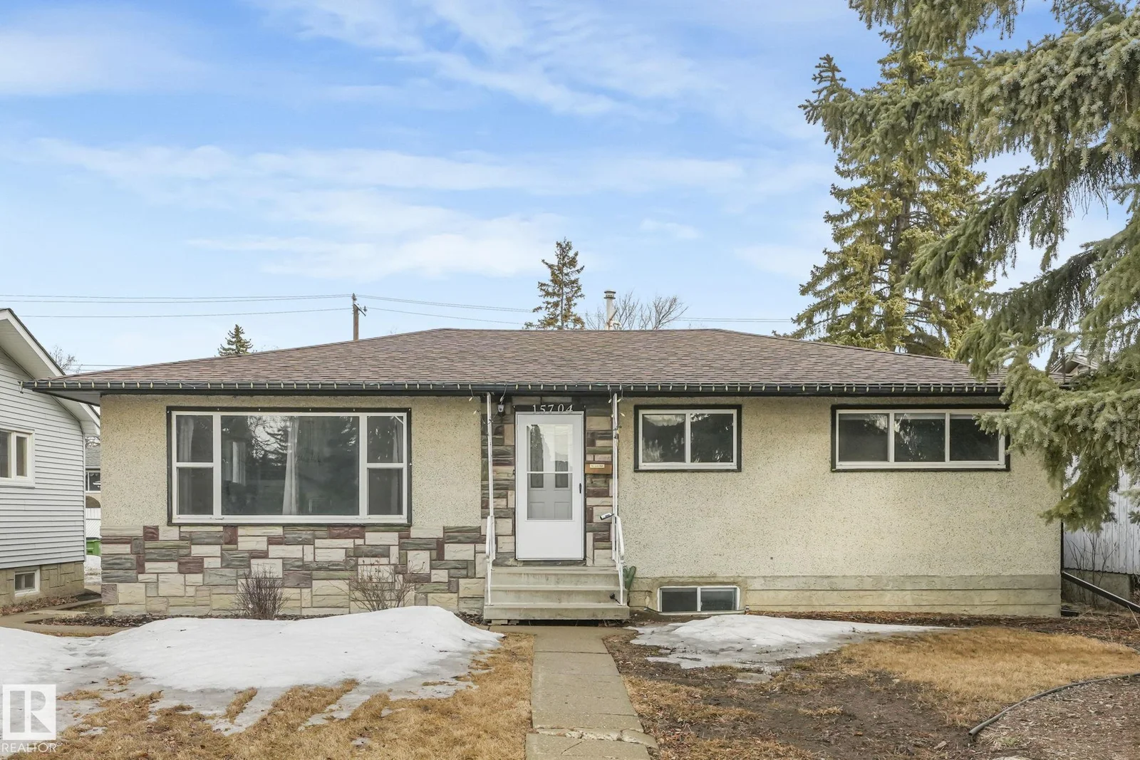 15704 91 AV NW, Edmonton - 1 bedroom Detached Single Family for sale