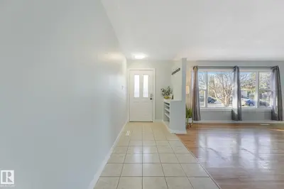 Interior photo 3 of 15704 91 AV NW