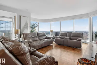 Interior photo 4 of #4206 10360 102 ST NW