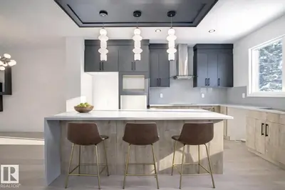 Interior photo 4 of 13909 107A AV NW