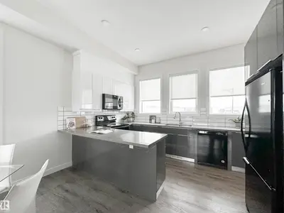 Interior photo 3 of #5 130 ELEMENT DR