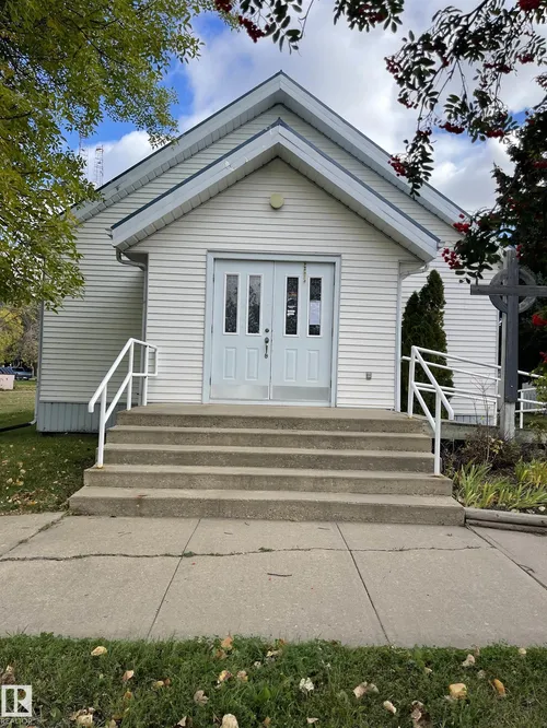 5042 48 AV, Vegreville - $269,000
