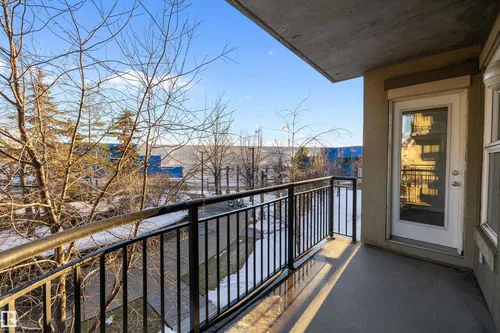 #1-208 4245 139 AV NW, Edmonton - $195,000