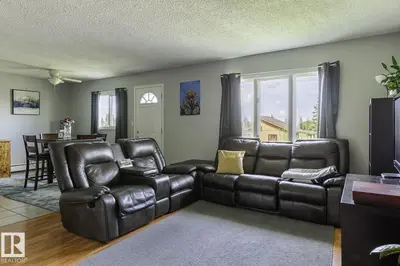 Interior photo 3 of 5342 53 AV