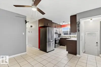 Interior photo 4 of 10232 154 ST NW
