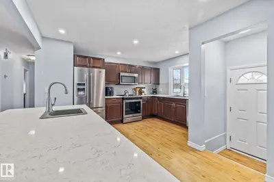 Interior photo 2 of 4 GILMORE AV