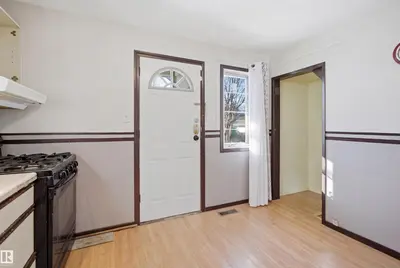 Interior photo 4 of 12834 123 Street ST NW
