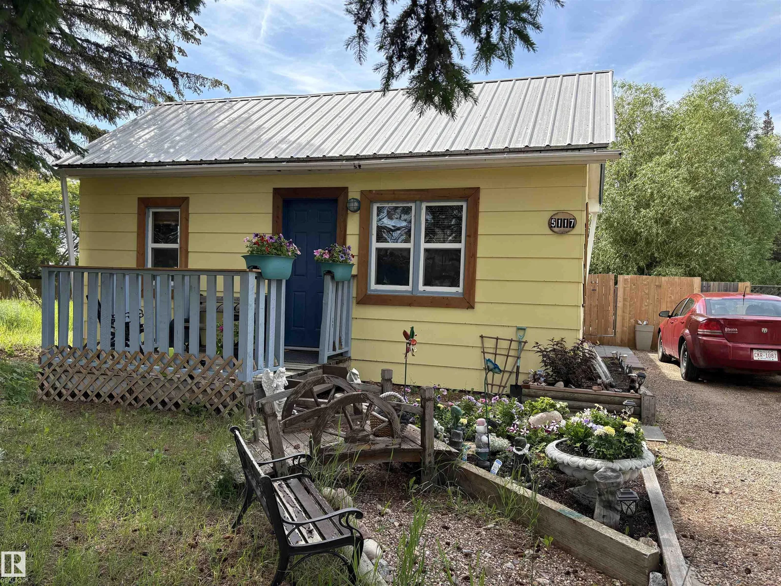 5117 52 AV, Elk Point - 2 bedroom Detached Single Family for sale