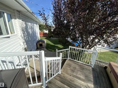 Interior photo 4 of 4405 48A ST