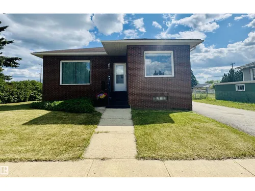 5317 51 AV, St. Paul Town - $164,999