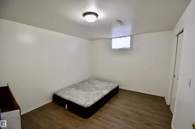 Interior photo 2 of 5221 49 AV