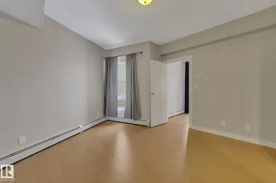 Interior photo 4 of #2107 10410 102 AV NW