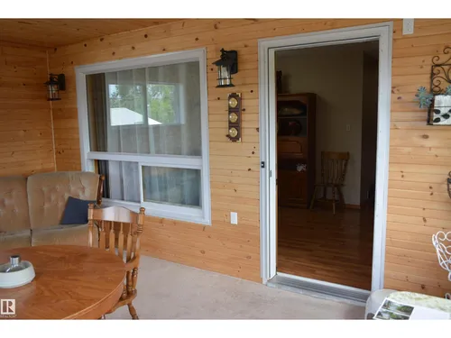 5020 47 ST, Barrhead - $350,000