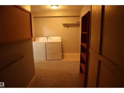 Interior photo 1 of 